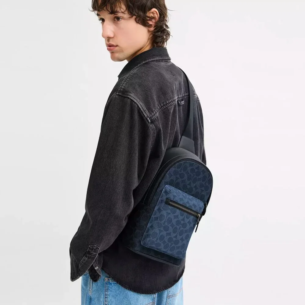 NWT Coach CBI92 West Pack In Blocked Signature Canvas Denim/Light Denim